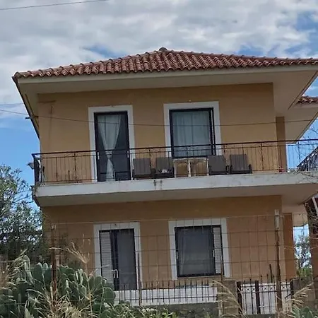 Sparrow's House * Proastion
