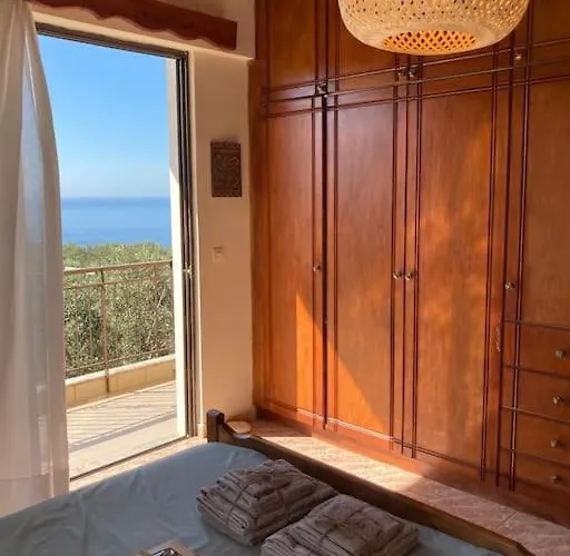 Sparrow's House Apartamento Proástion